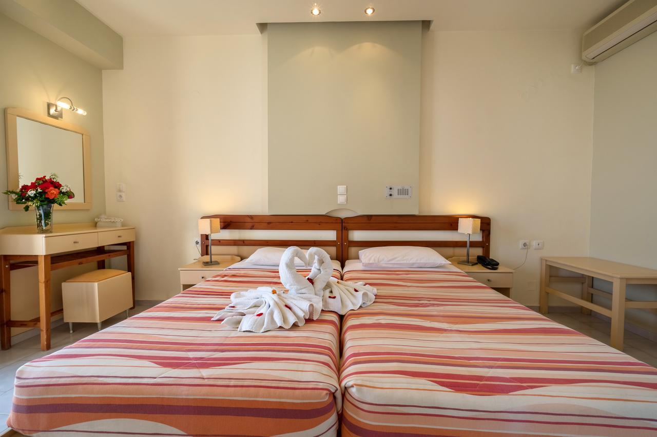 Polyrizos Hotel Rodhákinon Ngoại thất bức ảnh